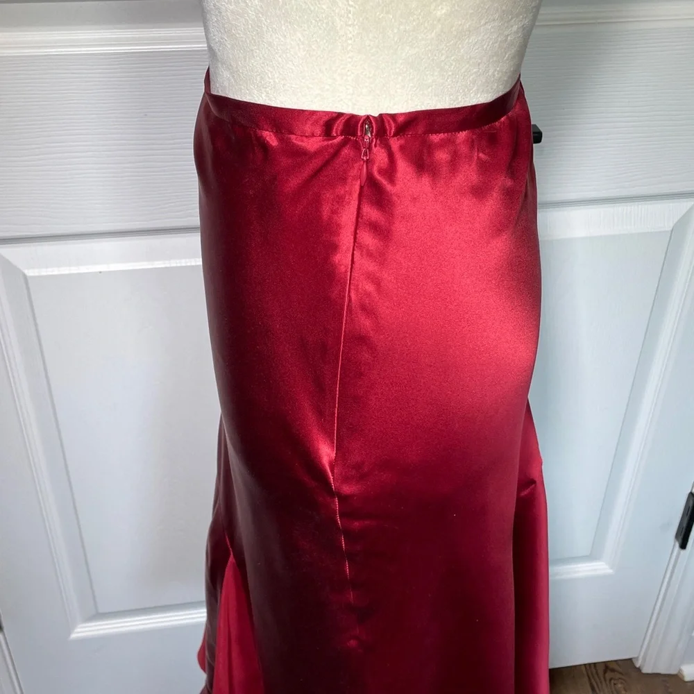NWT Charter Club Red Maroon Satin Silk Bias Midi Skirt Size 14 - Picture 4 of 8
